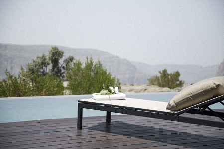  Anantara Oman Hotel exterior